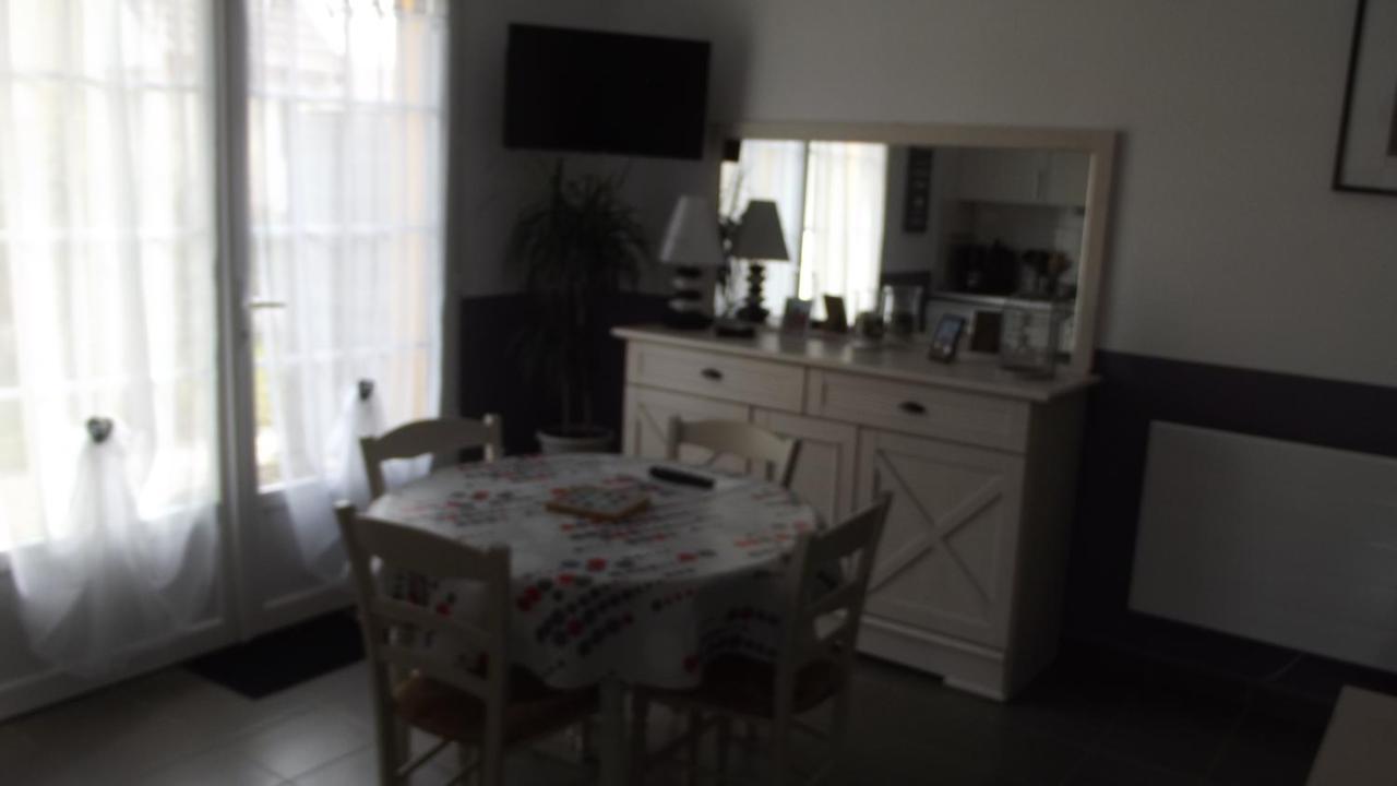 Les Pluviers En Baie Holiday home *